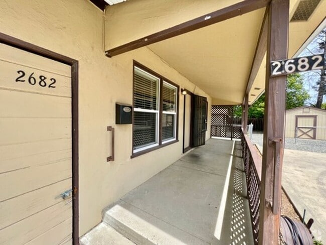 Building Photo - ADR2680-2682* Unit 2682 Adrian Rental