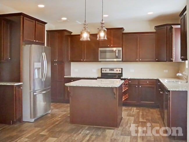 Photo - 116 Abel Peterson Dr