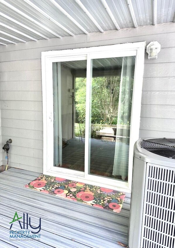 Photo - 3389 Moubry Ln (Charlottesville, VA)