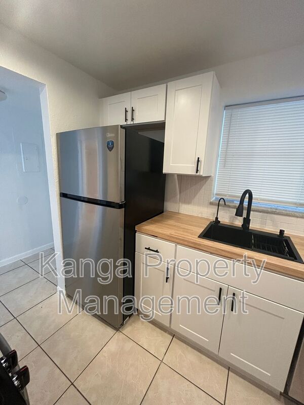 Photo - 2000 N Congress Ave Unit #211