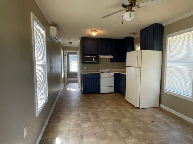 Photo - Adorable cottage