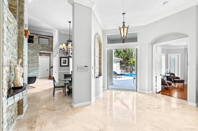 Photo - 8948 Pinebrook Ct