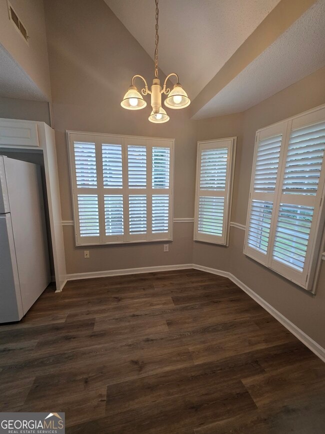 Photo - 120 Cloverwood Dr