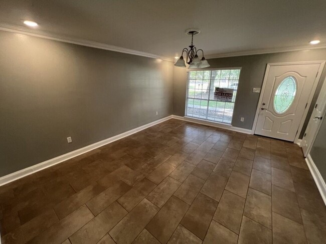 Photo - Charming 3 Bedroom Home in a Prime Zachary Location & School District!