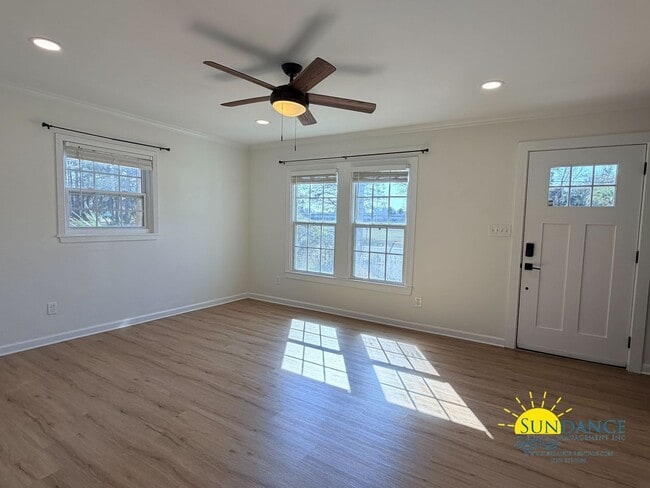 Photo - Centrally Located 3 Bedroom Home in Fort Walton Beach!