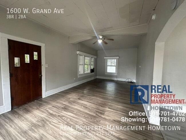 Photo - 1600 W Grand Ave