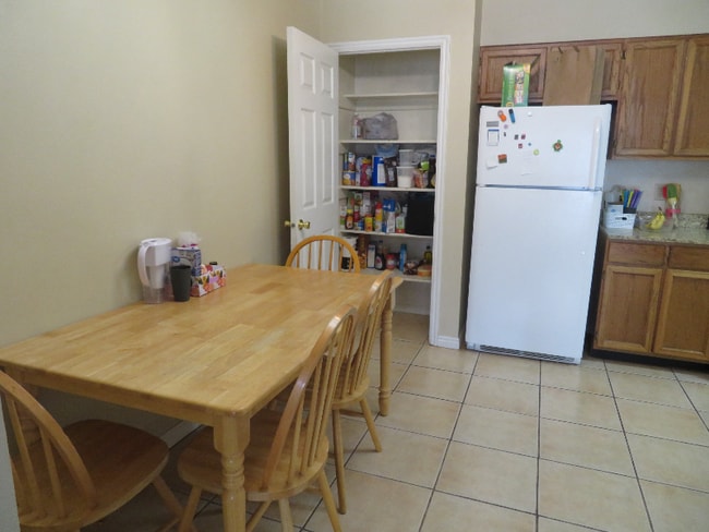 Photo - 284 E 600 N Unit #8