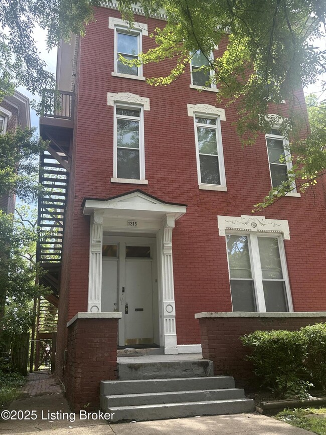 Photo - 1215 S 1st St Apartment Unit 3