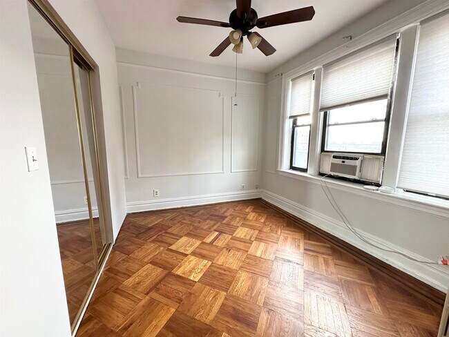 Photo - 76 Romaine Ave Unidad 3 (2F)