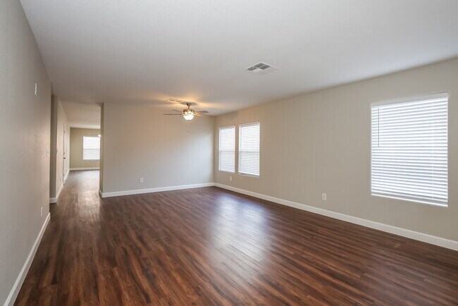 Photo - 5016 Charlo Dr