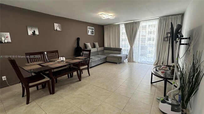 Photo - 1801 S Ocean Dr Unidad 642
