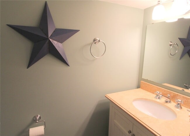 Photo - 5732 E Lake Rd