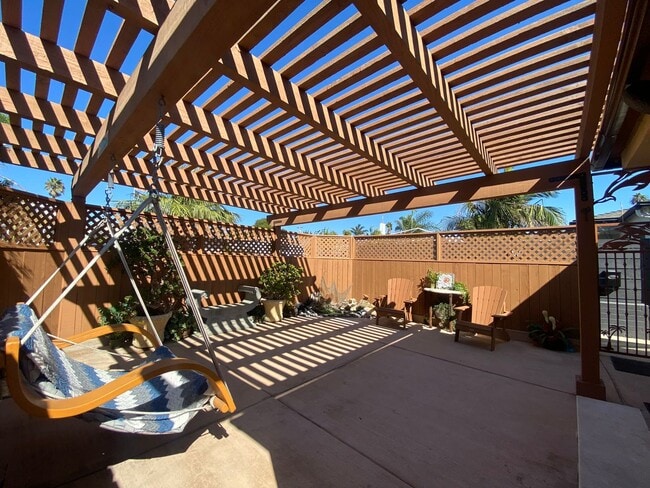 921-923 Missouri St Unit 921