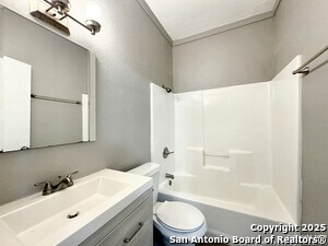 Photo - 321 N Chupaderas St