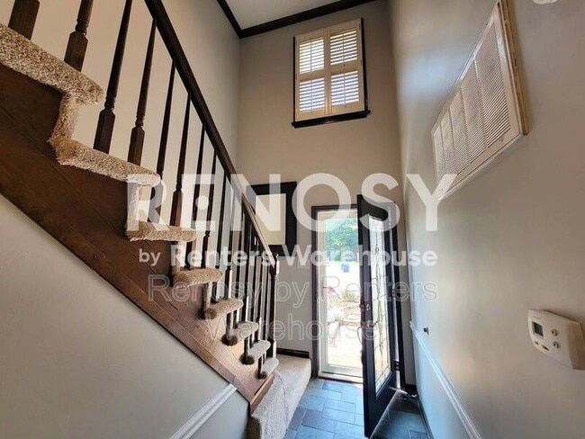 Photo - 914 Wildwood Square Ct