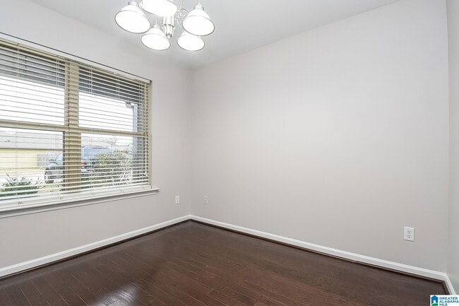 Photo - 137 Union Station Dr