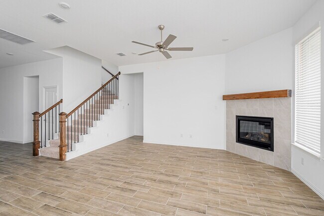 Photo - 3108 Cottonwood Ln