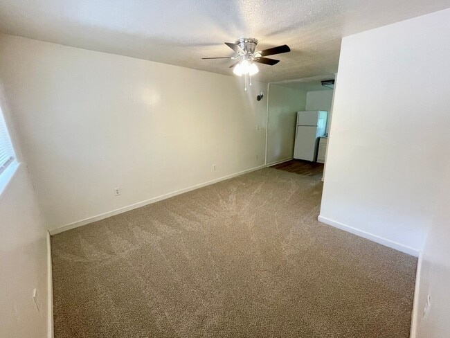 Photo - 154 Crestview Cir