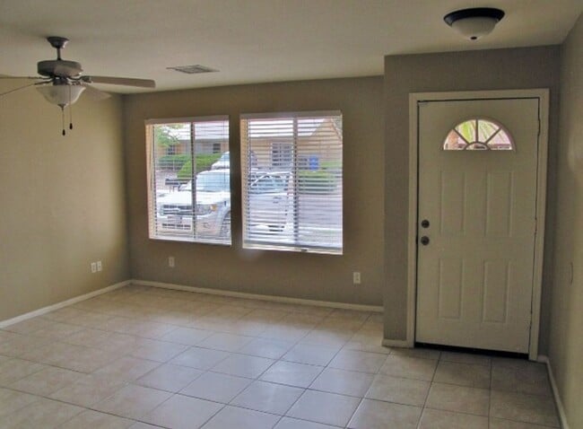 Photo - 4BR/2BA/1CG, 1374 sq.ft., w/central A/C in Sierra Vista, AZ