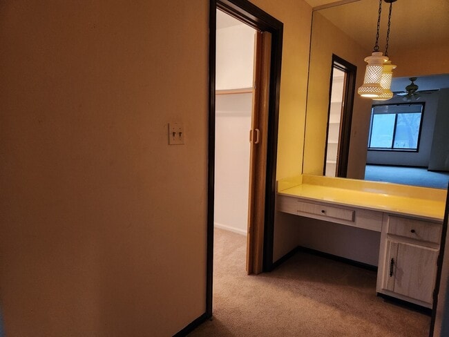 Photo - 9242 Gross Point Rd Unit 107