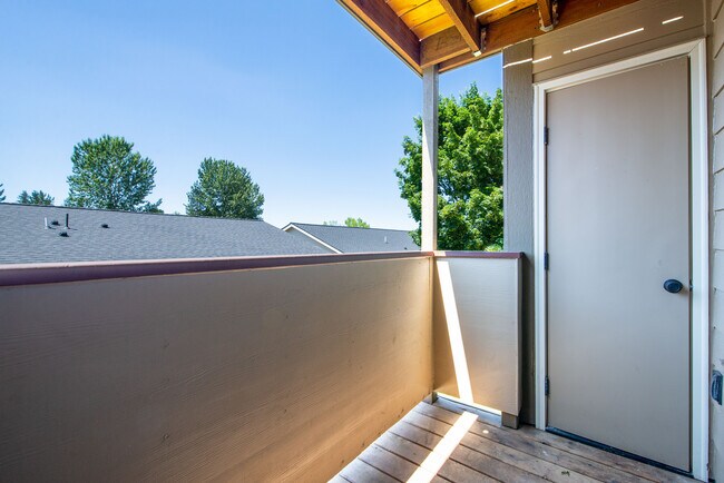 Chelan Apartments
