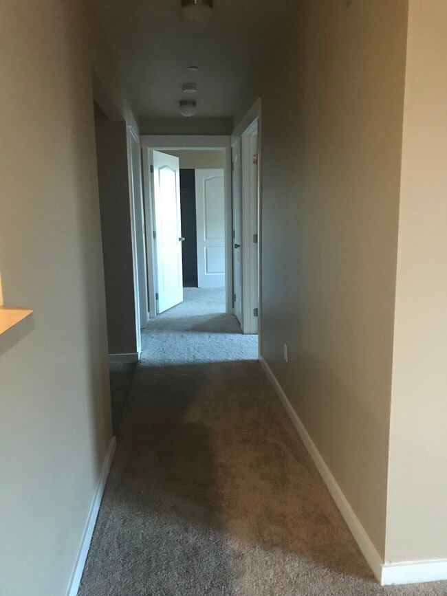 Photo - Pointe Apartments