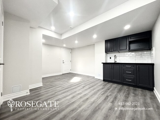 Photo - Pet-Friendly 1-Bedroom Basement Apartment with Parking – Milton Unit 1
