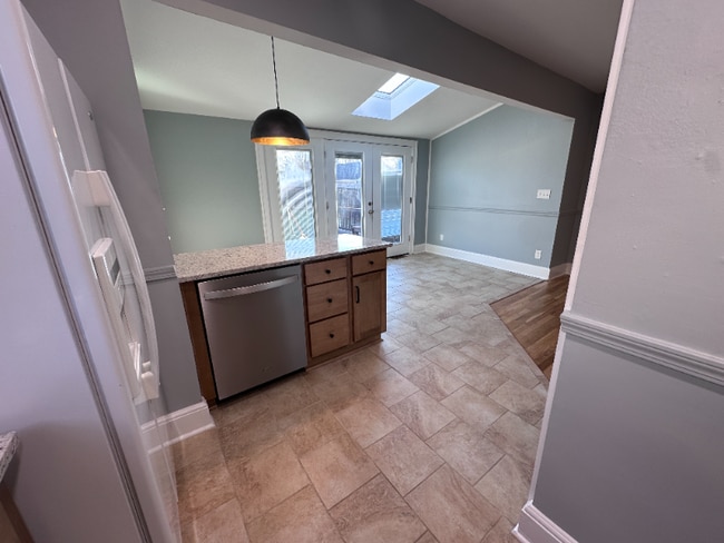 Photo - 916 Magnolia St