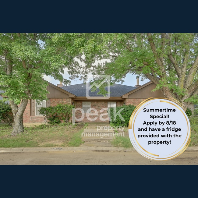 Building Photo - $1,625! 2Bed/2Bath duplex in Arlington! Pr... Rental
