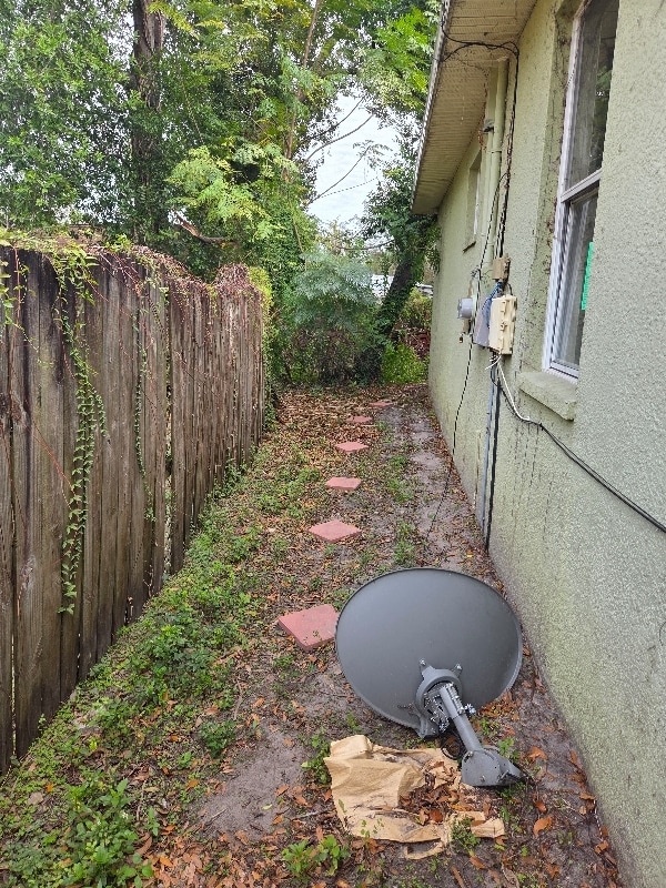 Photo - 9713 Commerce St