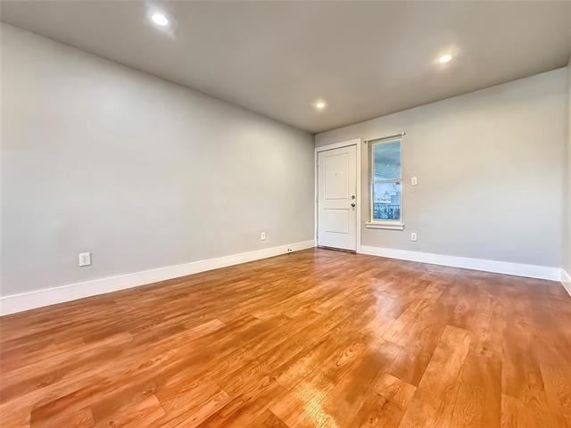 Photo - 740 Edgemont Ave Unit 204