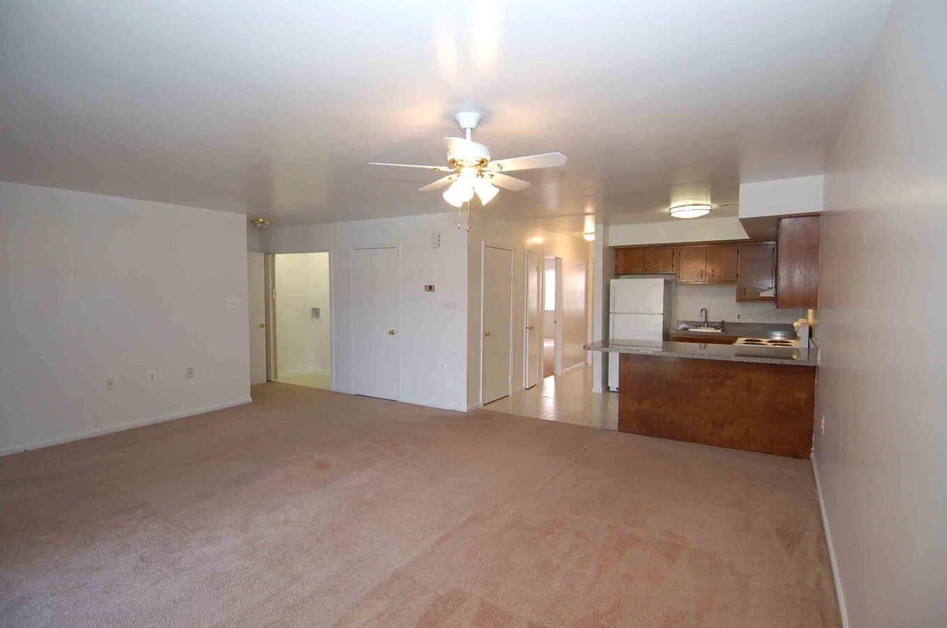 Photo - Slatepost Village