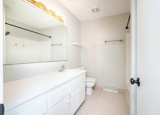 Photo - 2 Bedroom Units