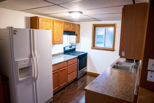 Building Photo - 510 Curtis St Unit APT  2