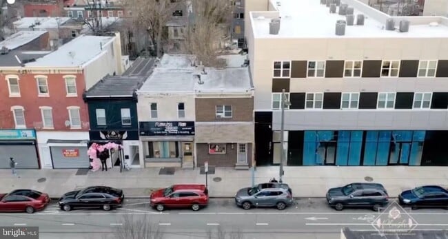 Building Photo - 4087 Lancaster Ave Unit 2