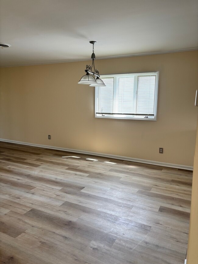 Photo - 181 N Britton Creek Ct