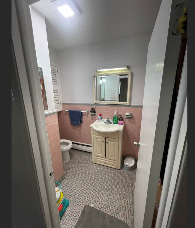 Photo - 679 Ferne Blvd Unidad 1