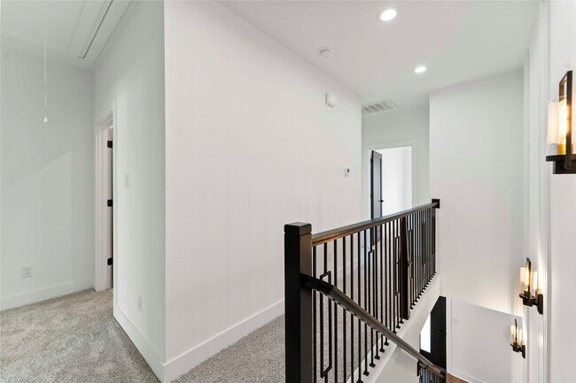 Photo - 8501 Safeguard St