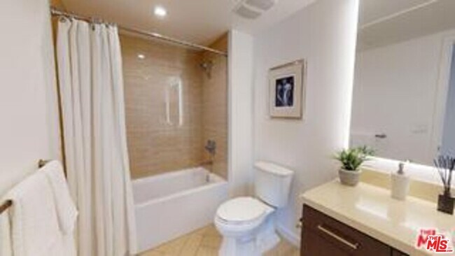 Photo - 3425 W Olive Ave Unit 306
