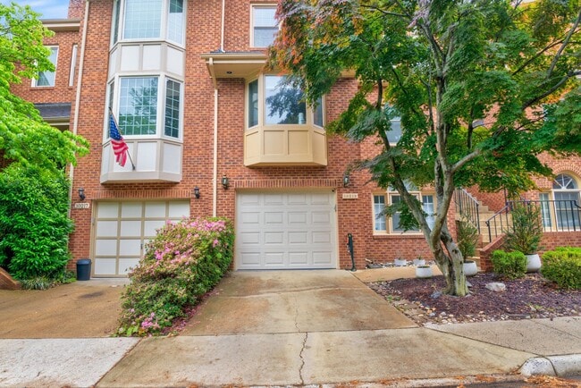 Photo - 10219 Aspen Willow Dr