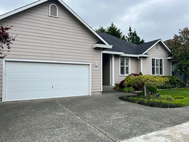 Photo - Spacious, Well-Appointed home in a Highly Desirable Location!