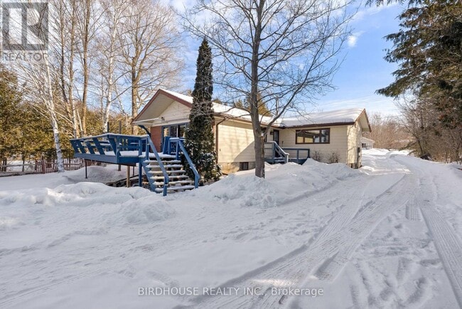 Photo - 169 McGill Dr