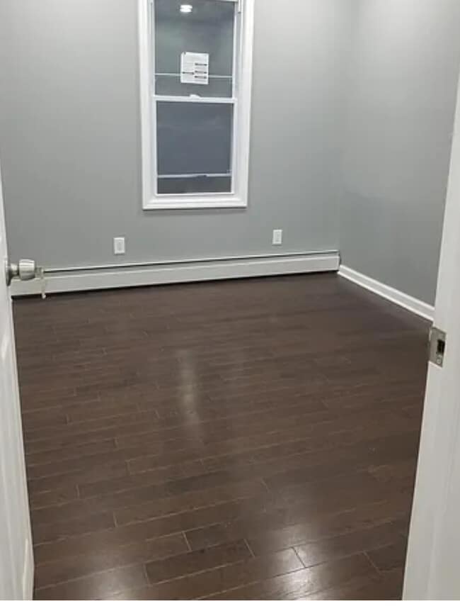 Photo - 14118 250th St