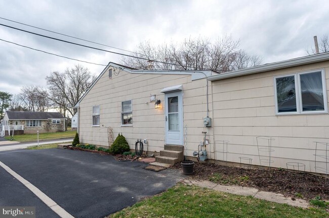 Photo - 2597 Carrell Ln