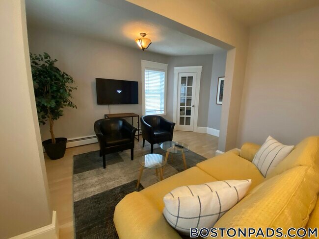 Photo - 133 Marcella St Unidad 3