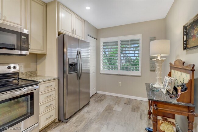 Photo - 3002 Sandpiper Bay Cir Unit A305