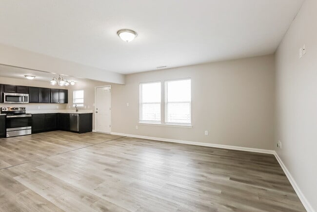 Photo - 7832 Wolfgang Pl