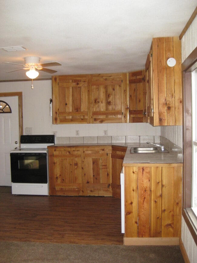 Back door - 15016 County Road 1876