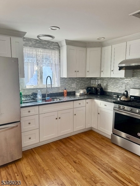 Photo - 229 Monroe St