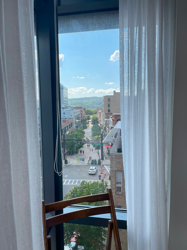 Photo - Carey Building